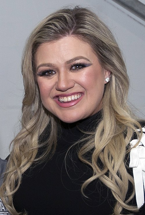 Kelly Clarkson Finally Reveals the Real Reason She Walked Away From Her Talk Show